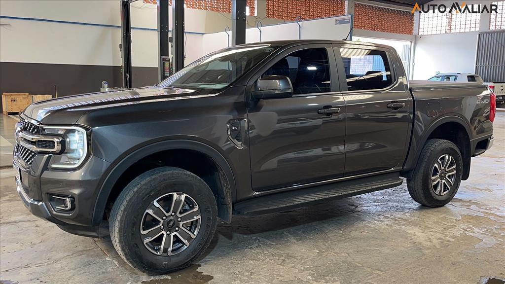 RANGER 3.0 V6 TURBO DIESEL CD XLT 4X4 AUTOMÁTICO6