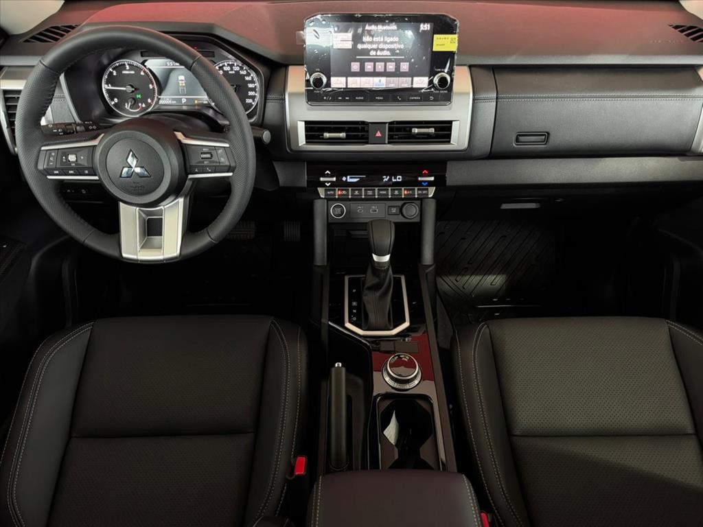 Mitsubishi-TRITON-2.4 BITURBO DIESEL CD HPE 4X4 AUTOMÁTICO