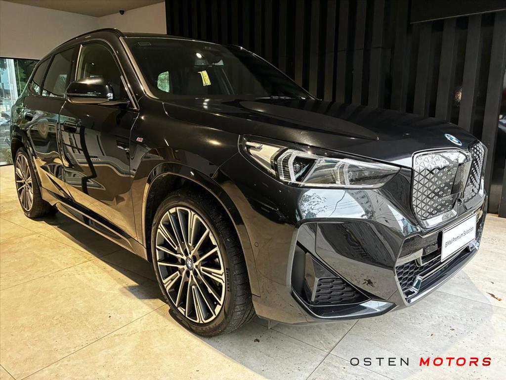 BMW-iX1-ELÉTRICO XDRIVE30 M SPORT