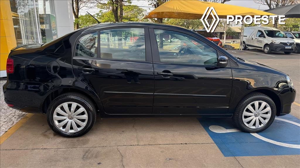 POLO SEDAN 1.6 MI 8V FLEX 4P MANUAL