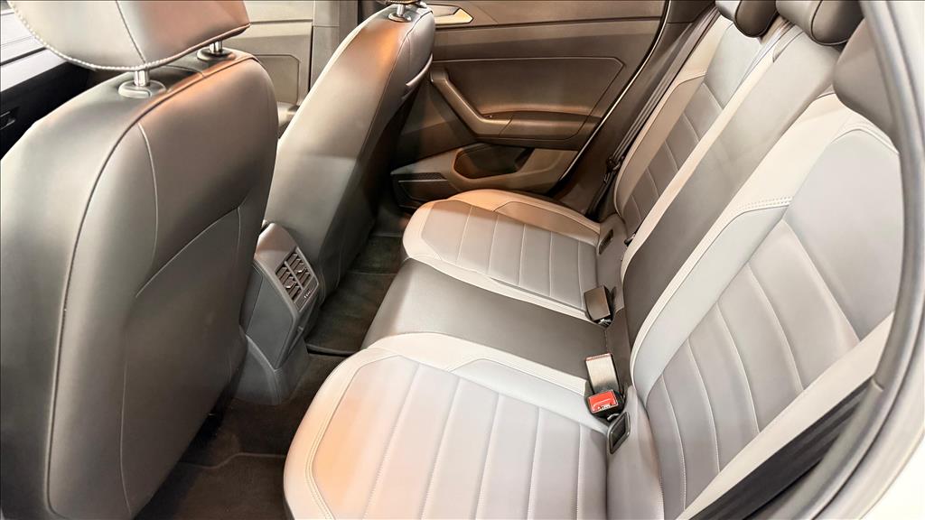NIVUS 1.0 200 TSI TOTAL FLEX HIGHLINE AUTOMÁTICO8