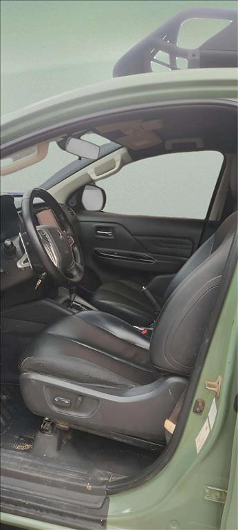 L200 TRITON 2.4 16V TURBO DIESEL SPORT SAVANA CD 4P 4X4 AUTOMÁTICO11