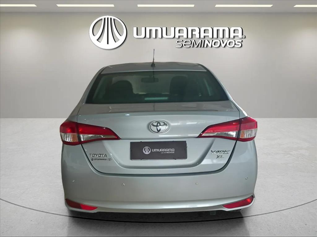 YARIS 1.5 16V FLEX SEDAN XL MANUAL5