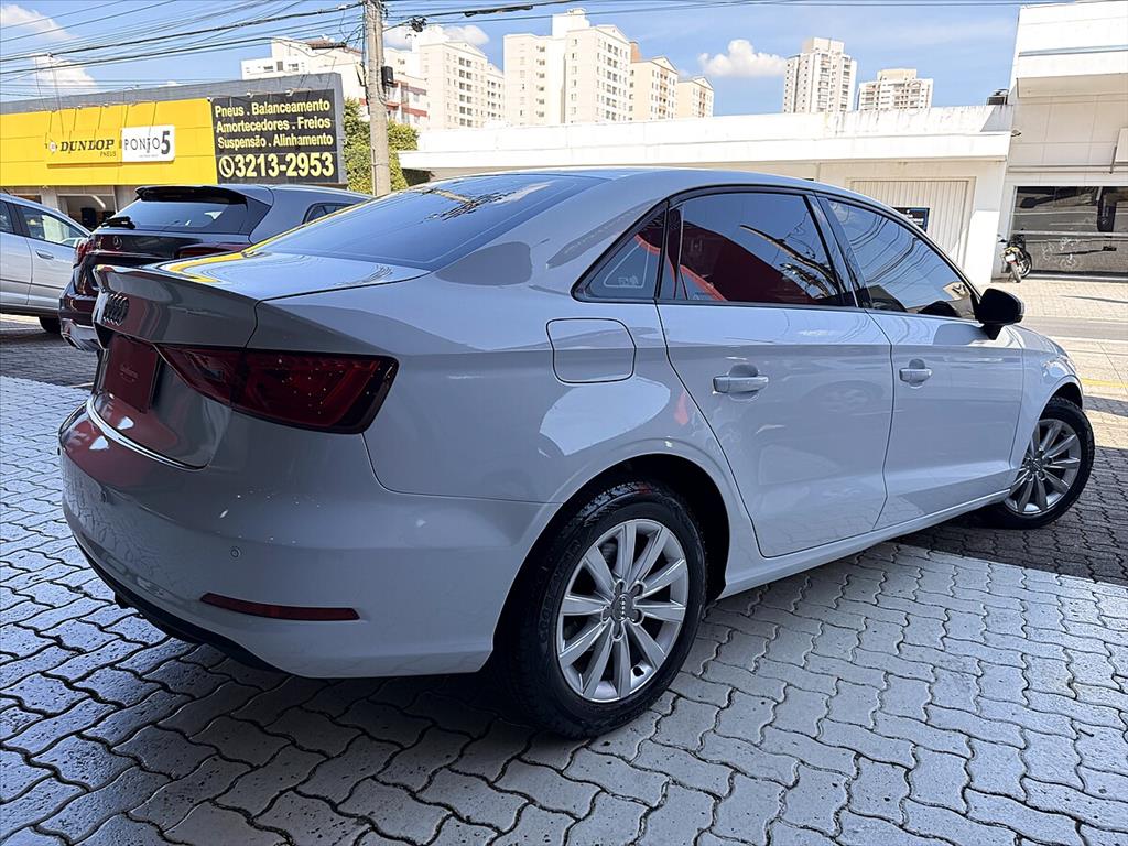 Audi A3 - 1.4 TFSI SEDAN ATTRACTION 16V GASOLINA 4P S-TRONIC