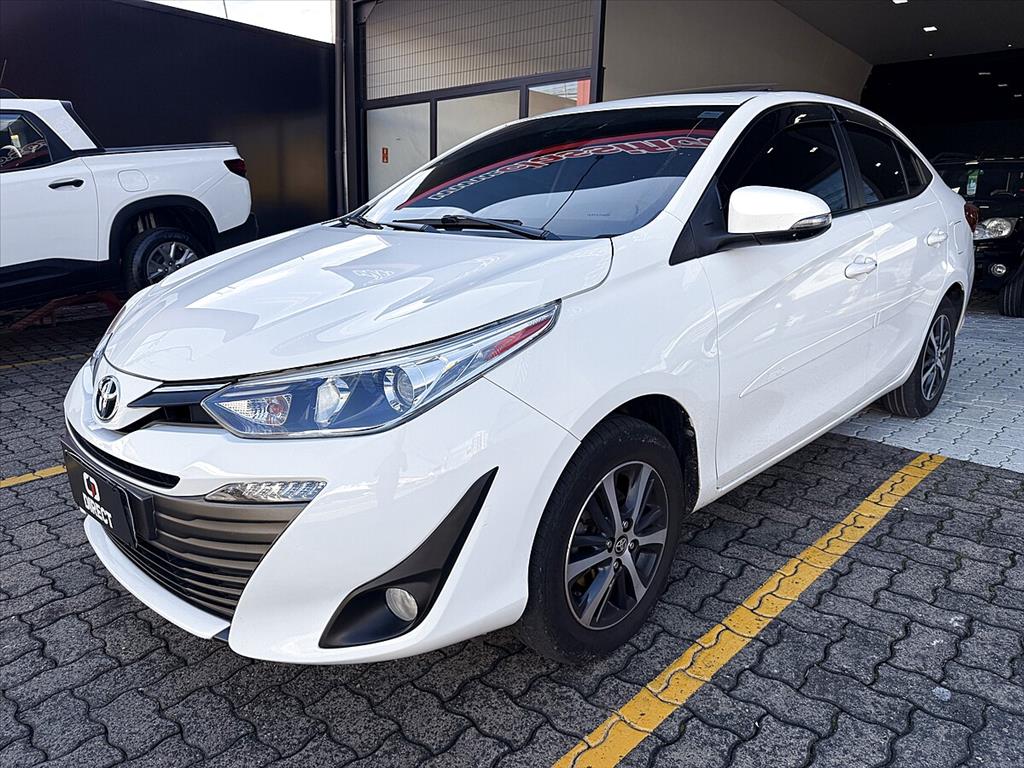 Toyota Yaris - 1.5 16V FLEX SEDAN XLS MULTIDRIVE