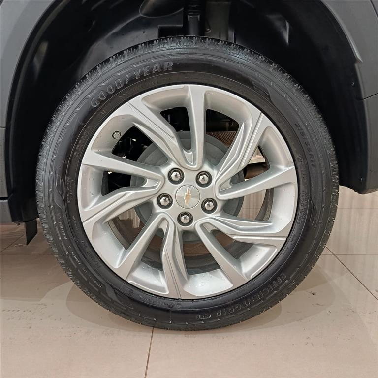 TRACKER 1.0 TURBO FLEX LTZ AUTOMÁTICO11