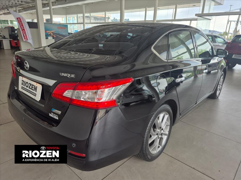 Nissan SENTRA 2016