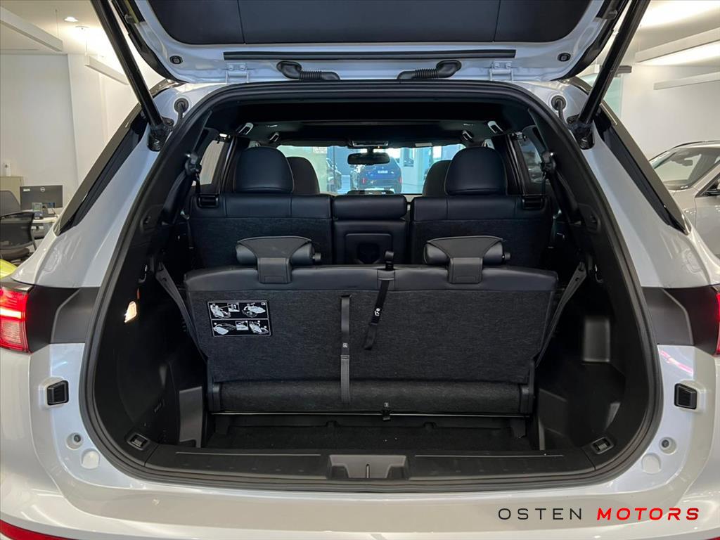 Mitsubishi-OUTLANDER-2.4 PHEV SIGNATURE S-AWC DHT