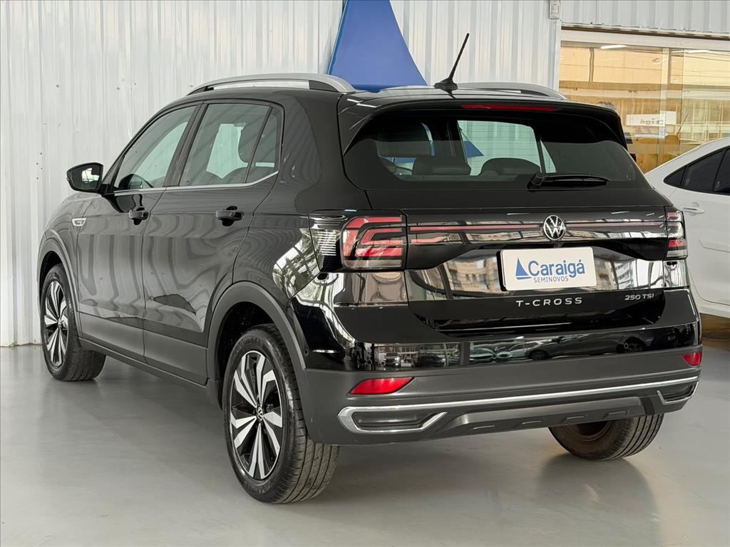 T-CROSS 1.4 250 TSI TOTAL FLEX HIGHLINE AUTOMÁTICO4