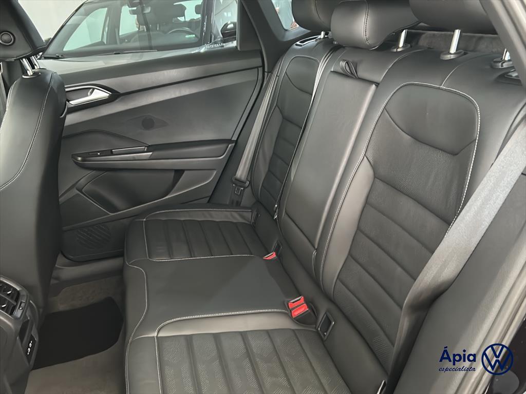 TAOS 1.4 250 TSI TOTAL FLEX HIGHLINE AUTOMÁTICO8