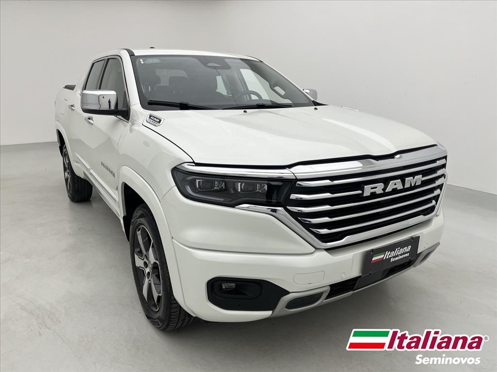 RAMPAGE 2.2 TURBO DIESEL LARAMIE 4X4 AUTOMÁTICO6