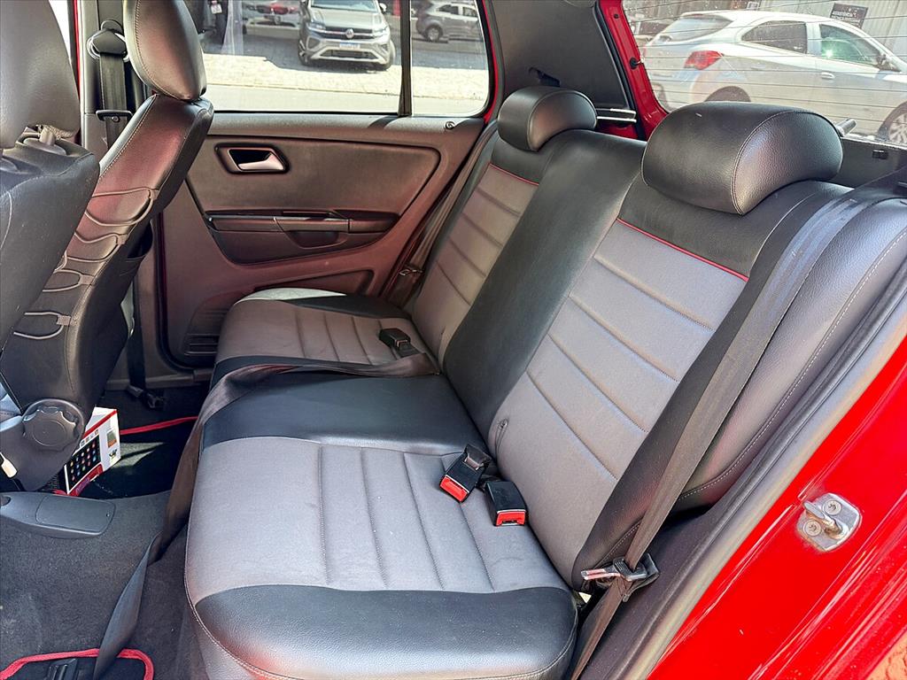 Volkswagen Fox - 1.6 MI ROCK IN RIO 8V FLEX 4P MANUAL