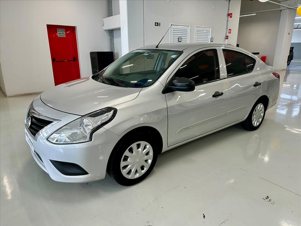 VERSA 1.6 16V FLEXSTART V-DRIVE PREMIUM XTRONIC0
