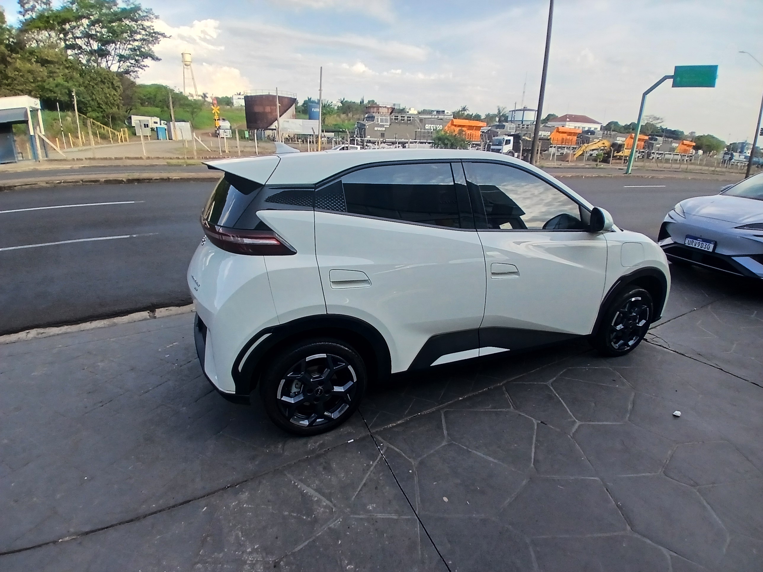 DOLPHIN MINI 38 KW ELÉTRICO GS5