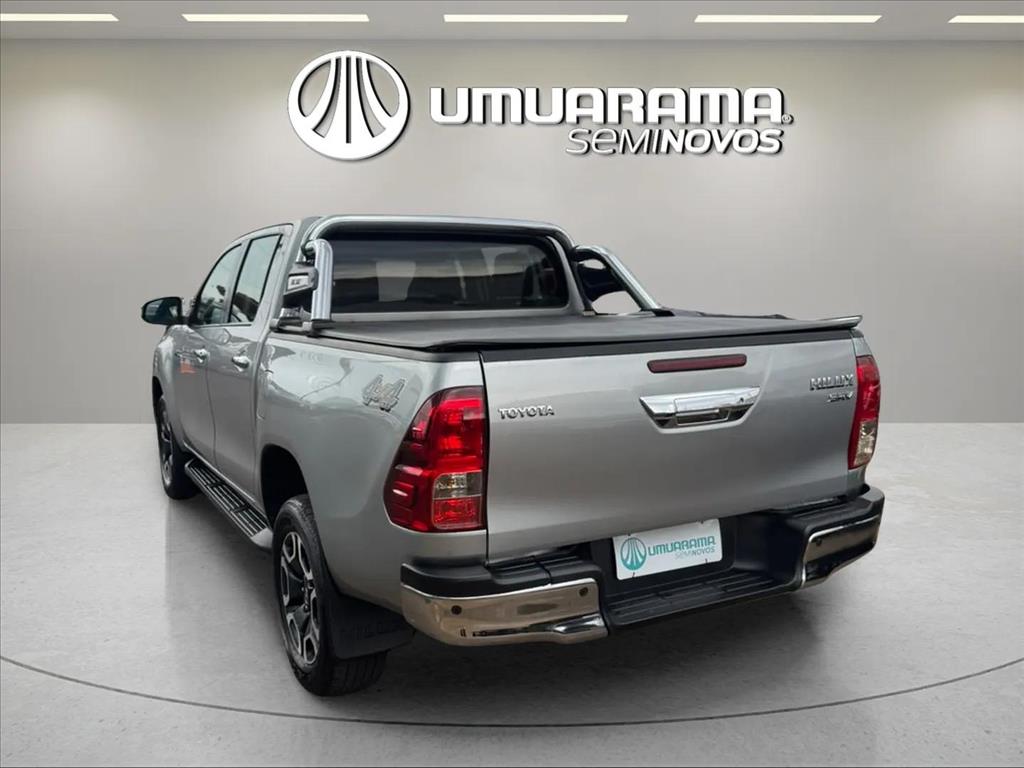 HILUX 2.8 D-4D TURBO DIESEL CD SRV 4X4 AUTOMÁTICO3