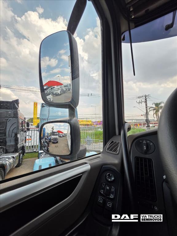 DAF-XF-FTS480 6X2 SPACE CAB DIESEL