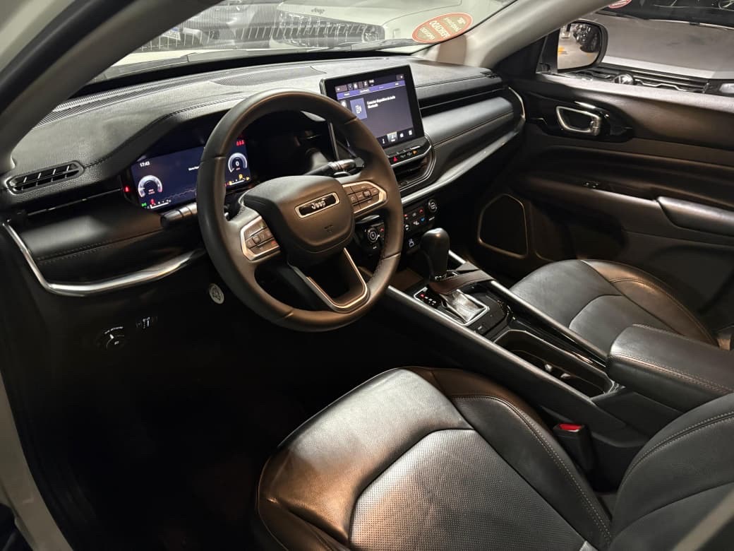 COMPASS 1.3 T270 TURBO FLEX LIMITED AT614