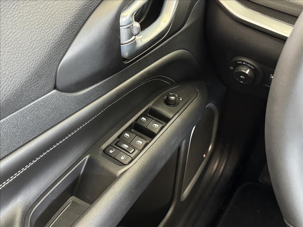 COMPASS 1.3 T270 TURBO FLEX LONGITUDE AT610