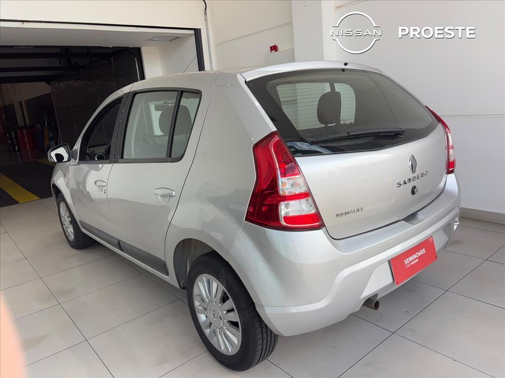 SANDERO 1.6 PRIVILÉGE 16V FLEX 4P AUTOMÁTICO3