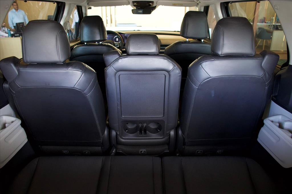 CARNIVAL 3.5 V6 GASOLINA EX AUTOMATICO21