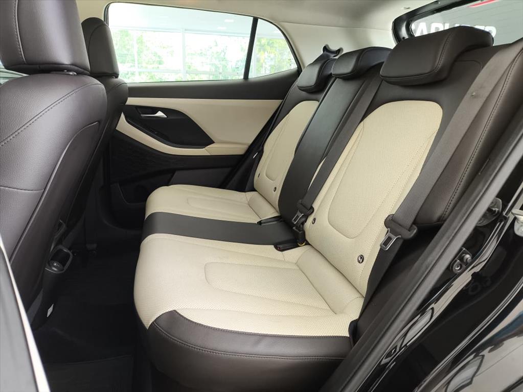 CRETA 2.0 FLEX ULTIMATE AUTOMÁTICO11