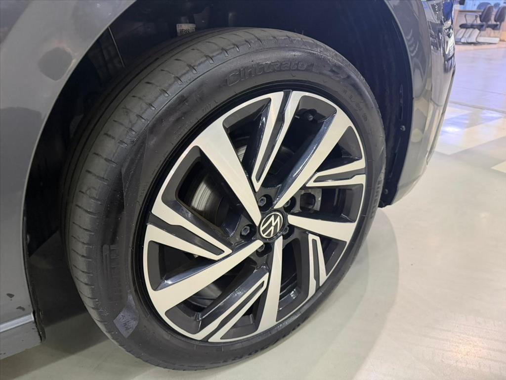 VIRTUS 1.0 200 TSI HIGHLINE AUTOMÁTICO12