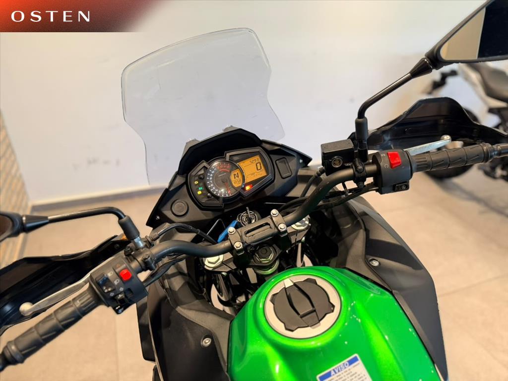 KAWASAKI-VERSYS-X-300