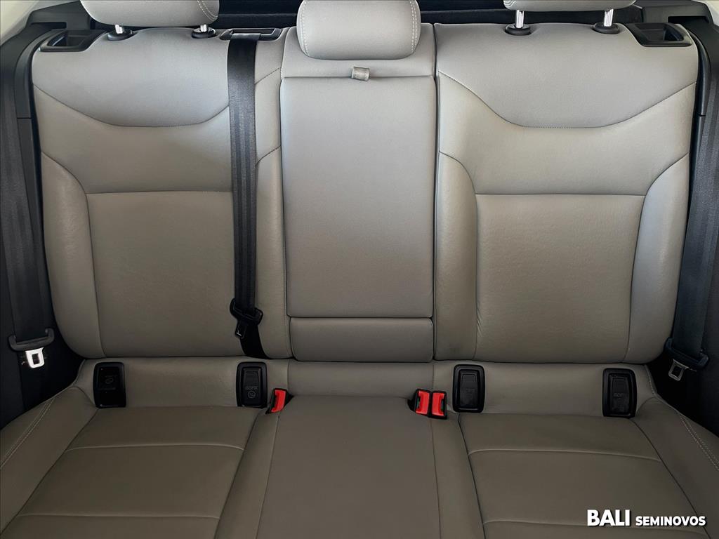 TAOS 1.4 250 TSI TOTAL FLEX HIGHLINE AUTOMÁTICO13