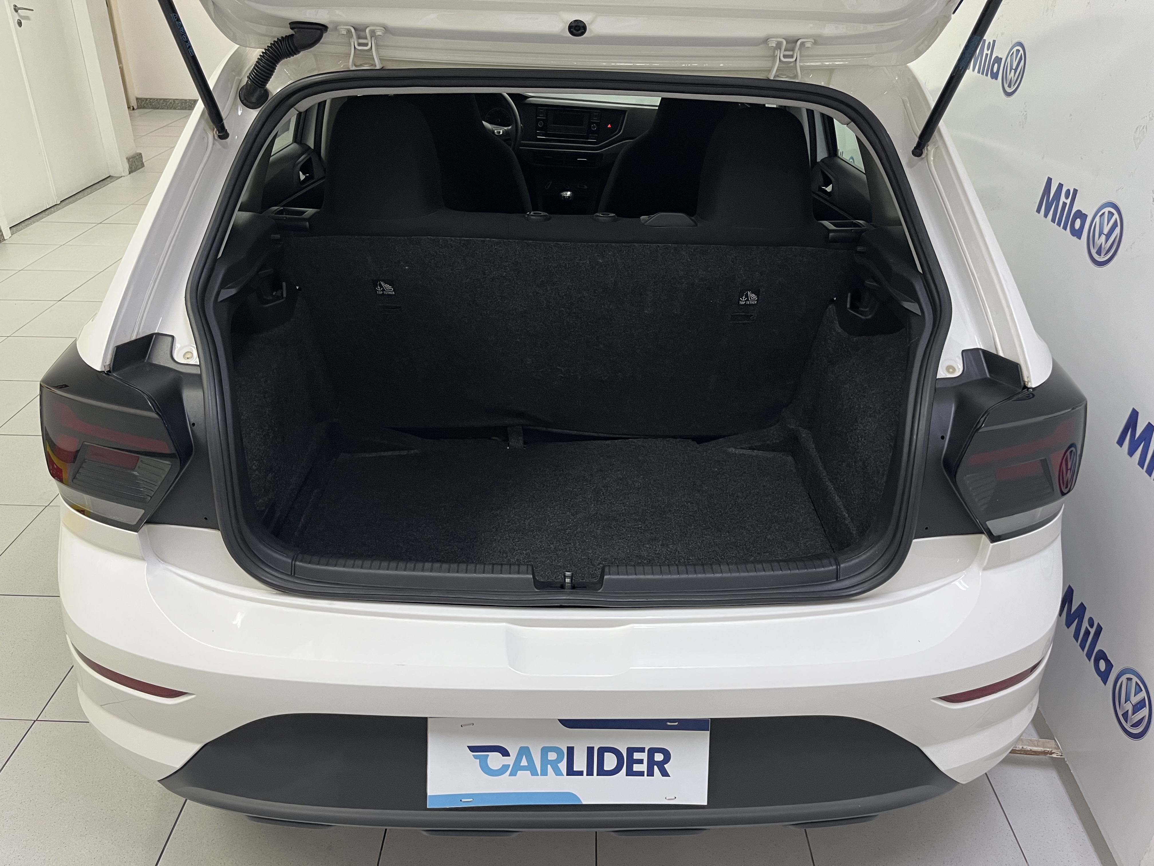 POLO 1.0 MPI TRACK MANUAL6