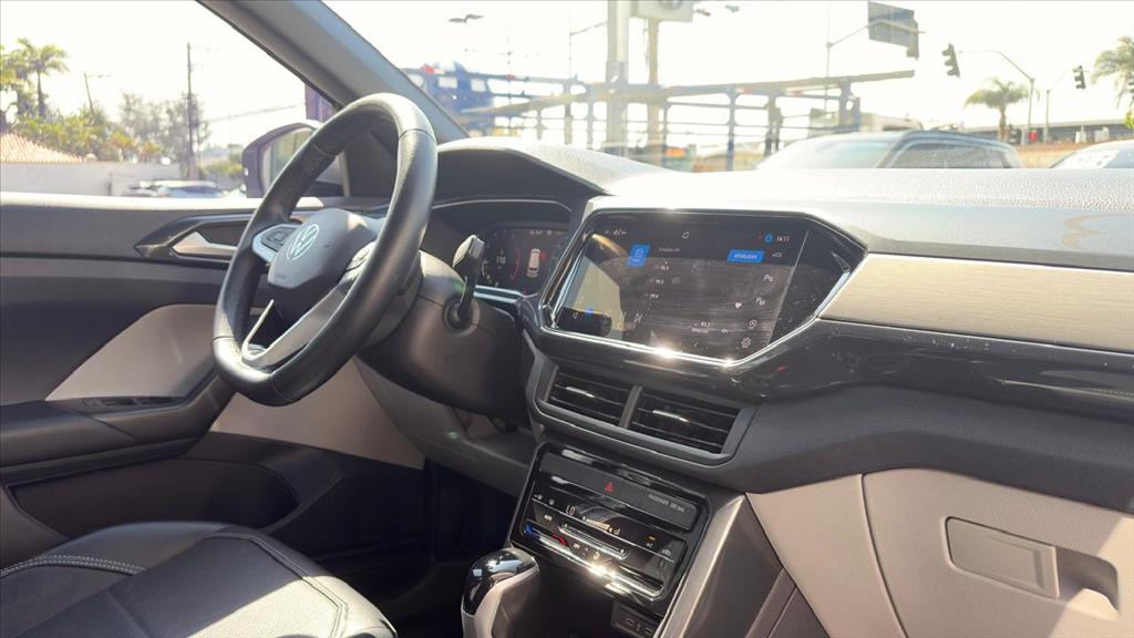 T-CROSS 1.4 250 TSI TOTAL FLEX HIGHLINE AUTOMÁTICO10