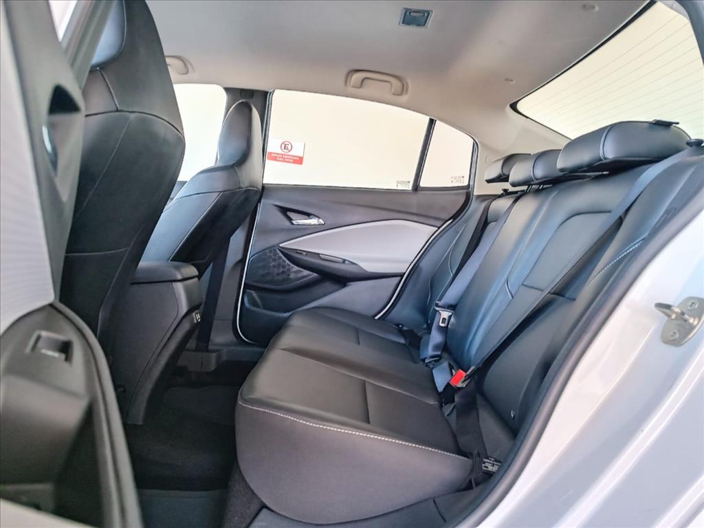 ONIX PLUS 1.0 TURBO FLEX PREMIER AUTOMÁTICO5