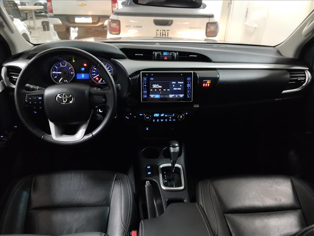 HILUX 2.8 SR 4X4 CD 16V DIESEL 4P AUTOMÁTICO8