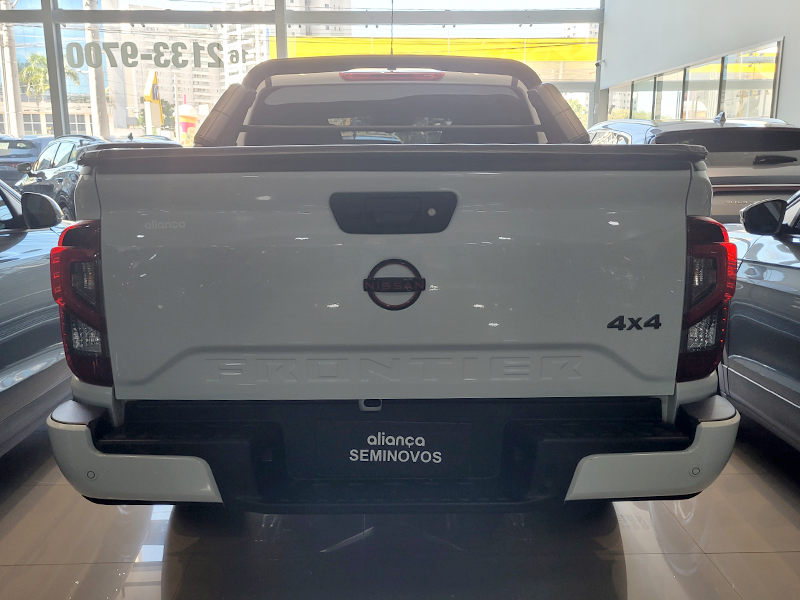 FRONTIER 2.3 16V TURBO DIESEL PRO4X CD 4X4 AUTOMÁTICO4