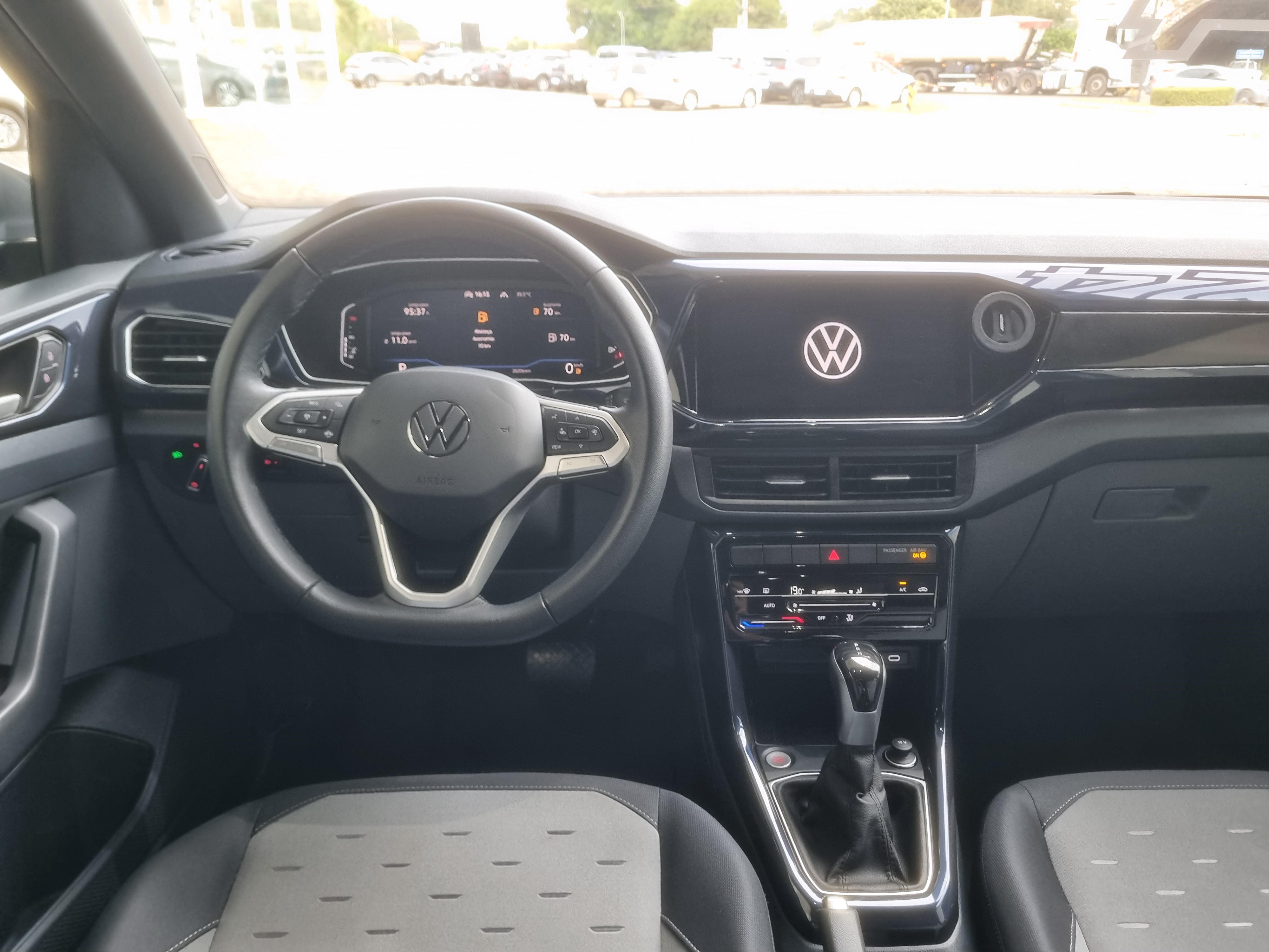 T-CROSS 1.0 200 TSI TOTAL FLEX COMFORTLINE AUTOMÁTICO8