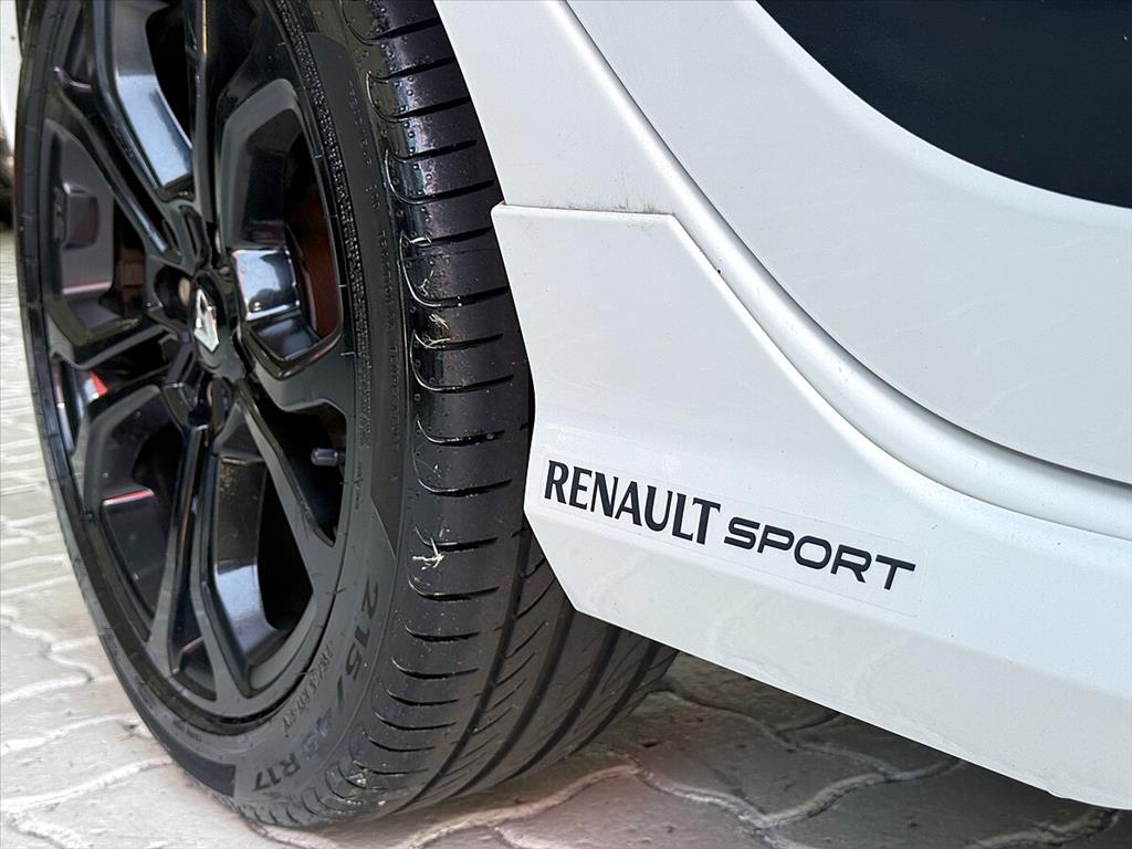 Renault Sandero - 2.0 16V HI-FLEX RS MANUAL