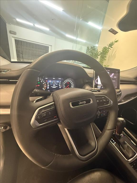 Jeep-COMPASS-1.3 T270 TURBO FLEX LONGITUDE AT6