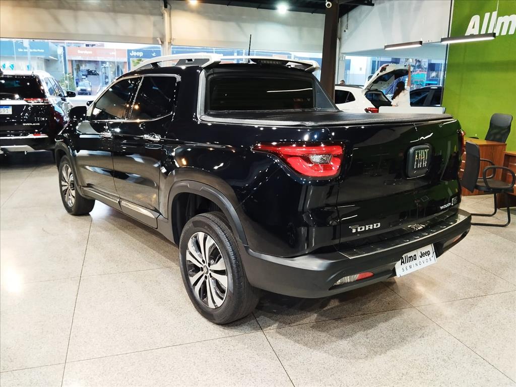 TORO 2.0 16V TURBO DIESEL VOLCANO 4WD AT98