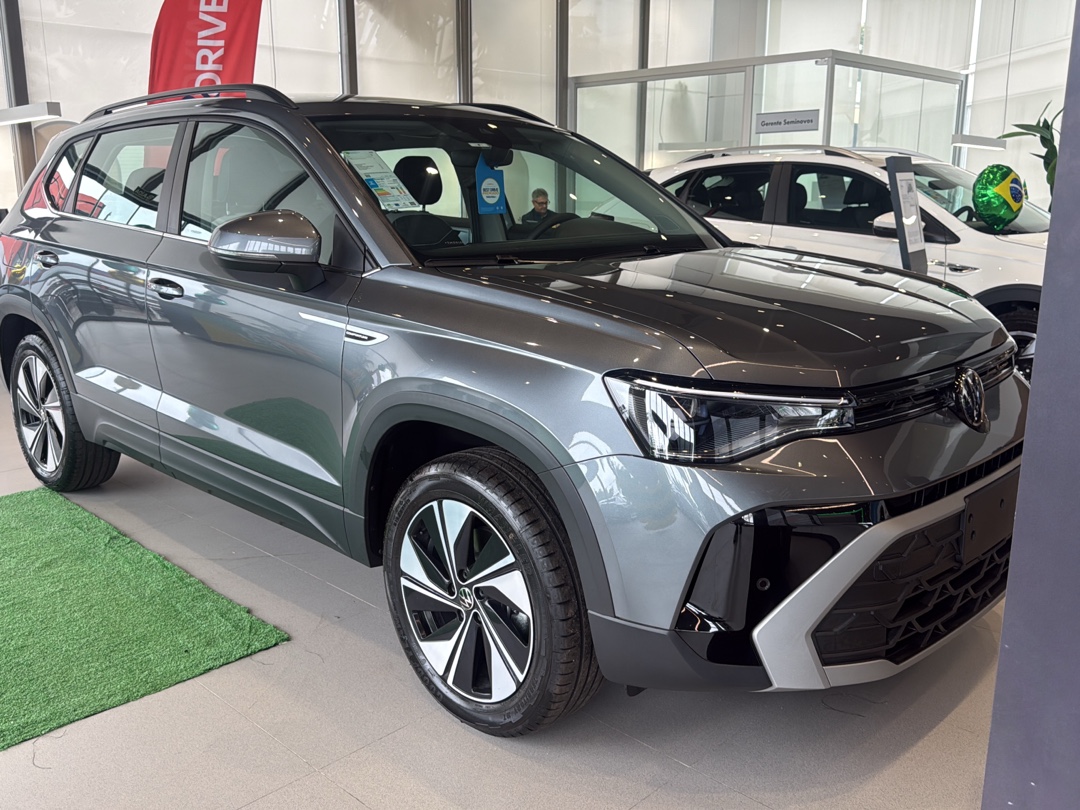 TAOS 1.4 250 TSI TOTAL FLEX COMFORTLINE AUTOMÁTICO3