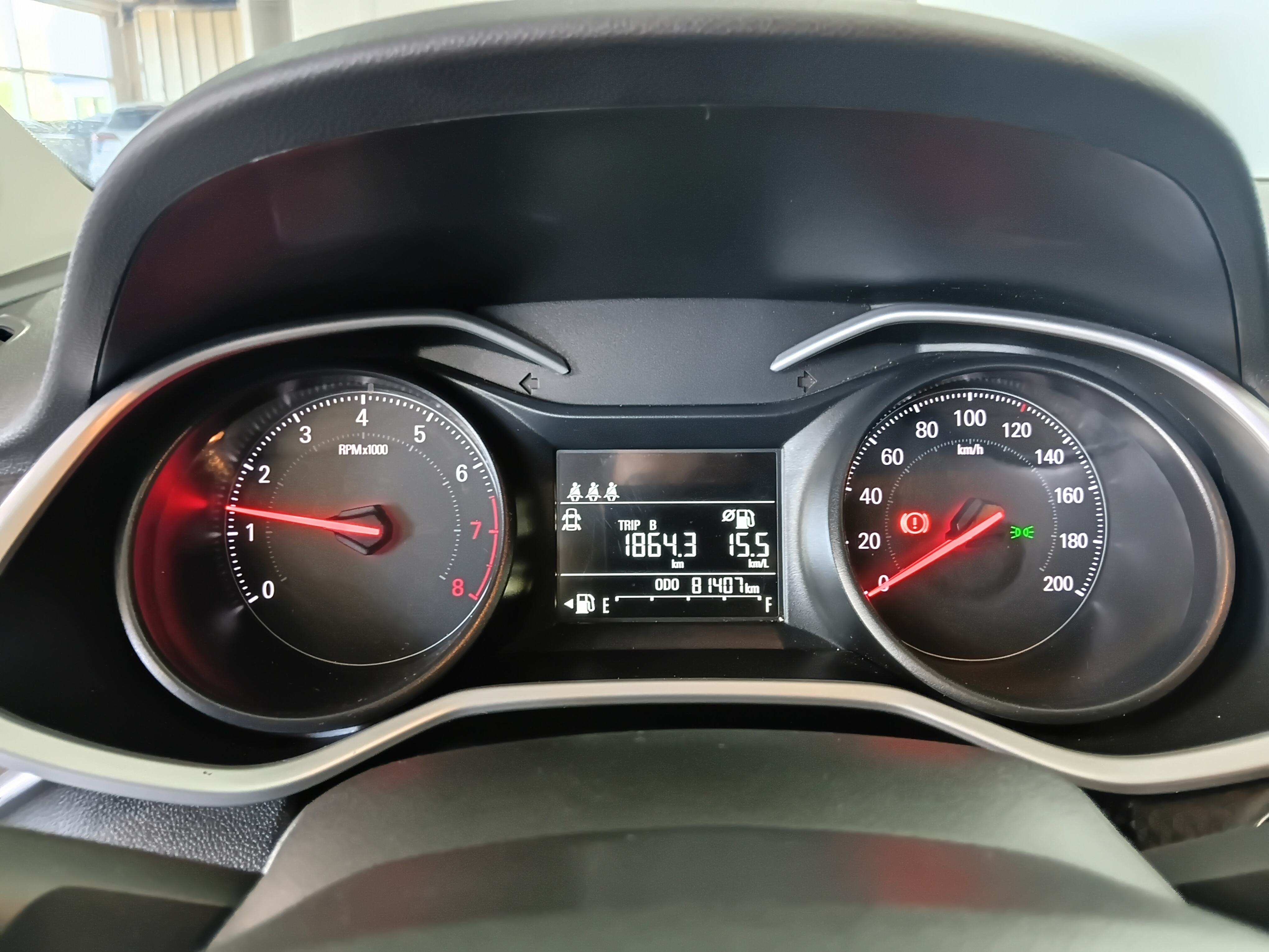 Chevrolet Onix Plus 1.0 Flex LT Manual - foto 14