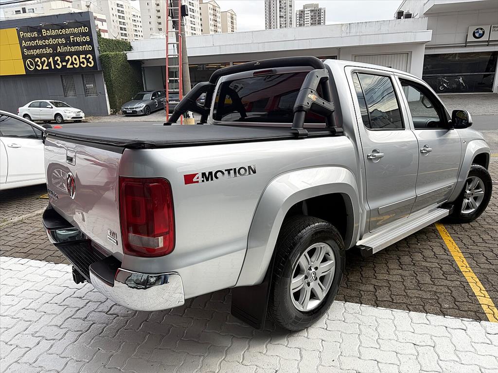Volkswagen Amarok - 2.0 TRENDLINE 4X4 CD 16V TURBO INTERCOOLER DIESEL 4P AUTOMÁTICO