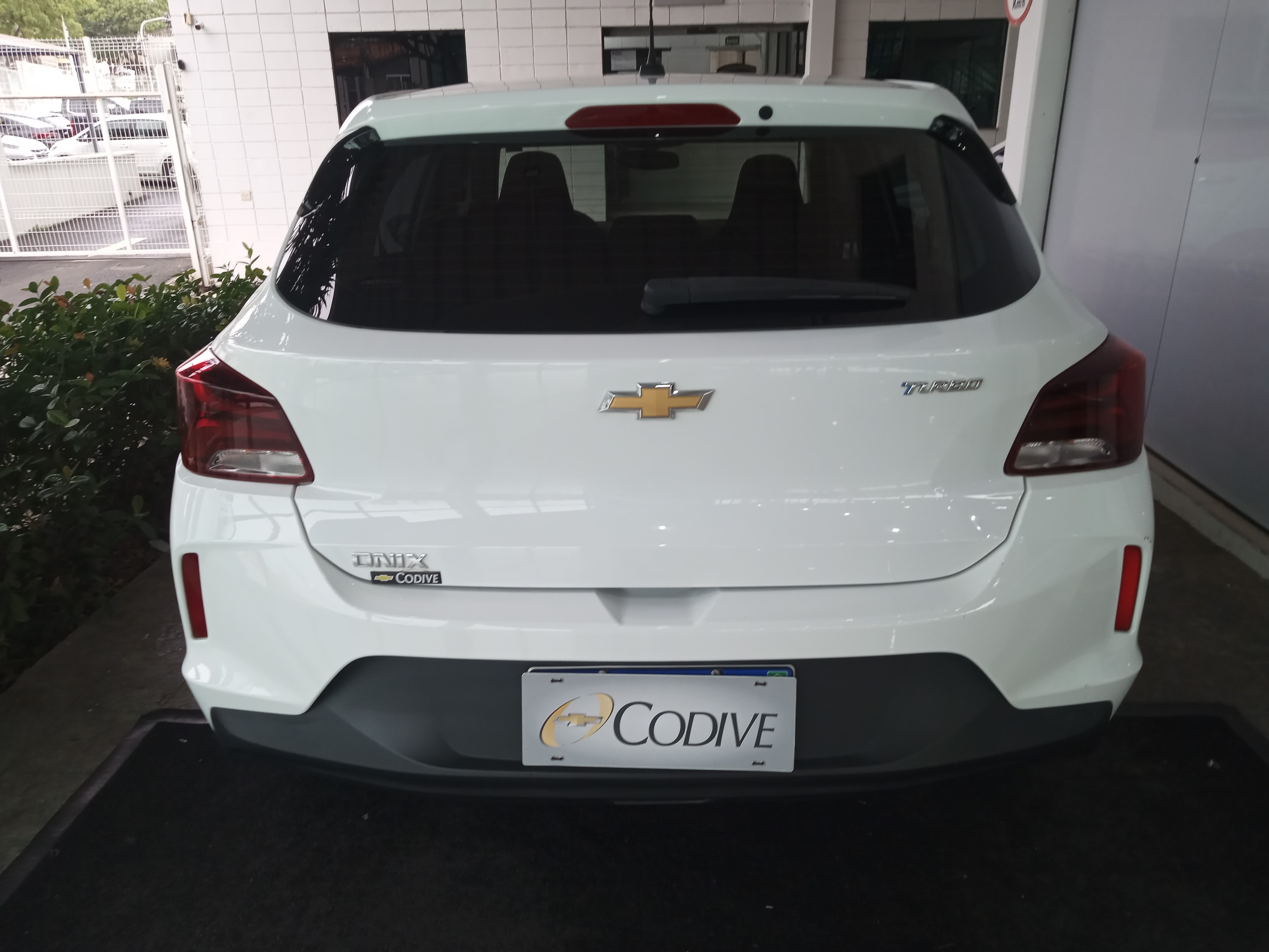 ONIX 1.0 TURBO FLEX AUTOMÁTICO3