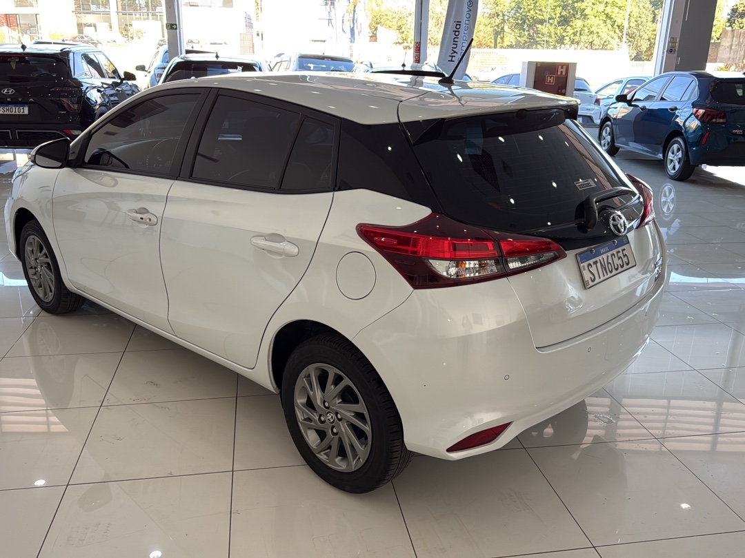 YARIS 1.5 16V FLEX XS MULTIDRIVE4