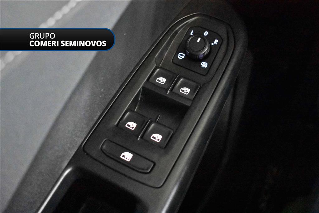 TAOS 1.4 250 TSI TOTAL FLEX HIGHLINE AUTOMÁTICO17