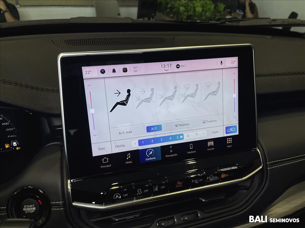 COMPASS 2.0 HURRICANE 4 TURBO GASOLINA BLACKHAWK AT912