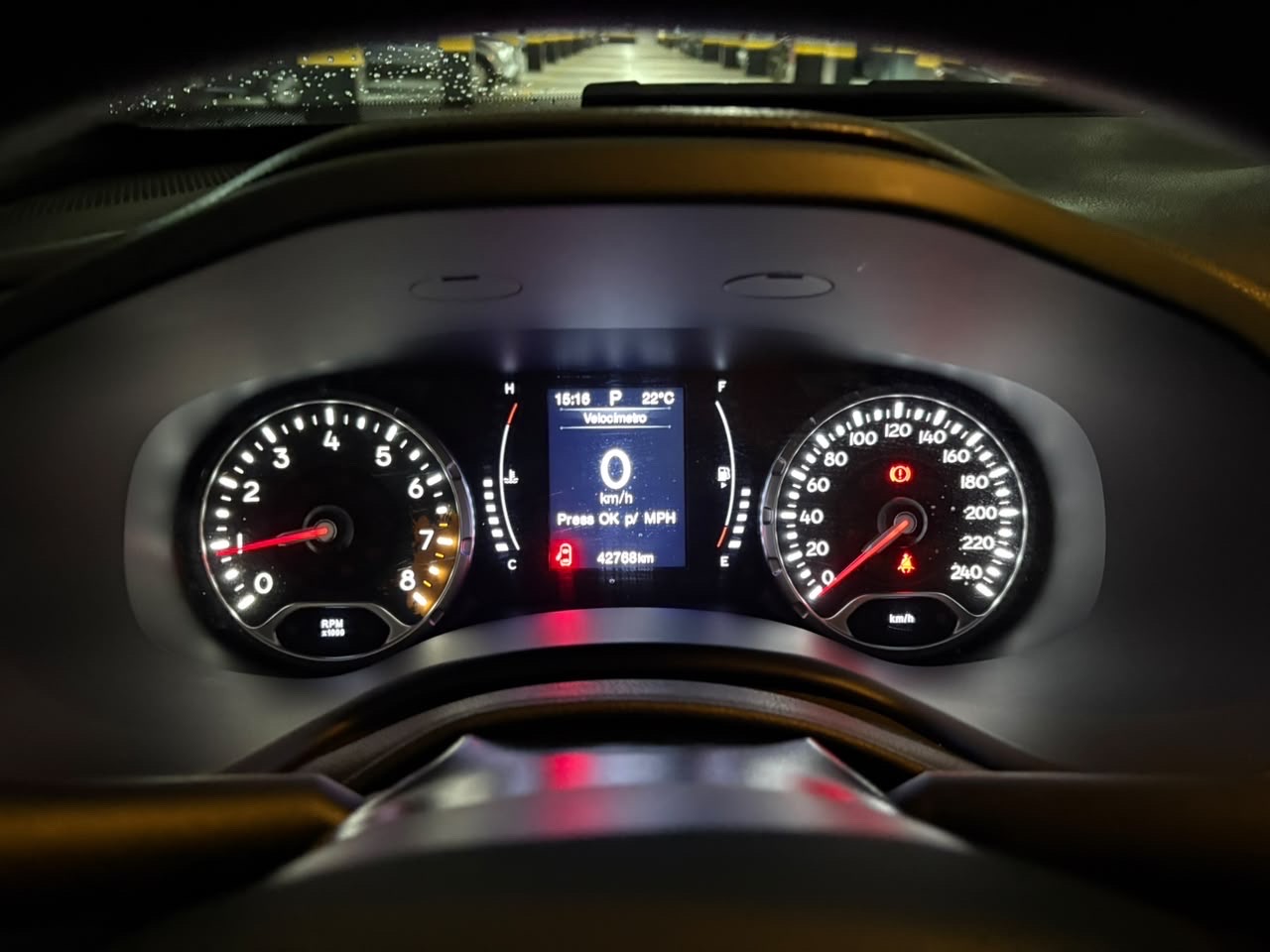 RENEGADE 1.8 16V FLEX SPORT 4P AUTOMÁTICO11