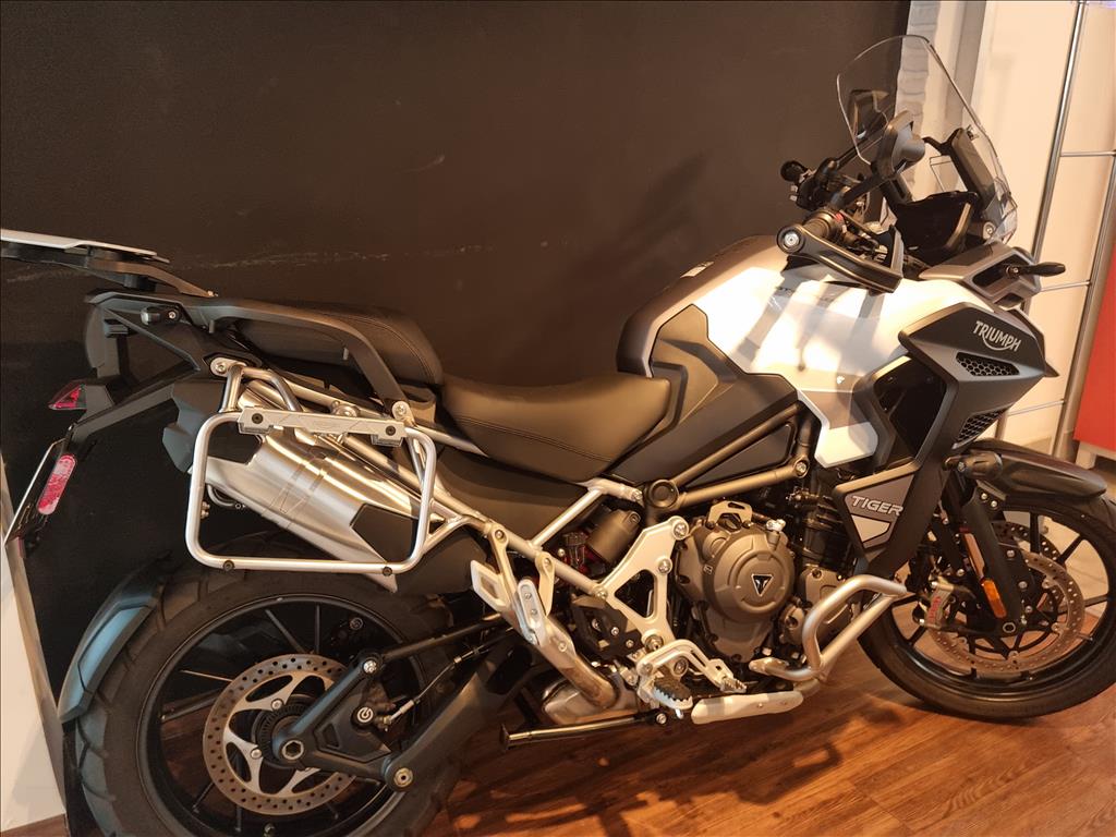 TIGER 1200 GT EXPLORER