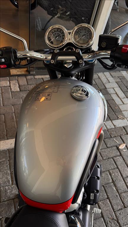 BONNEVILLE T100 9004