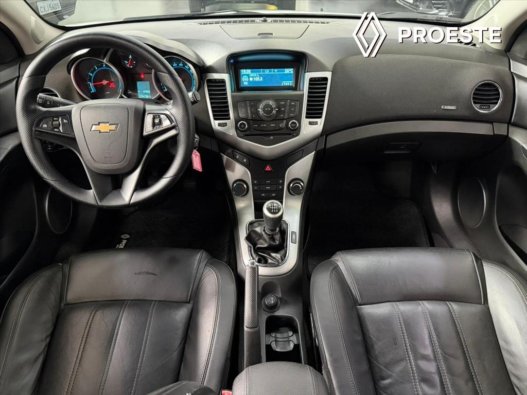 CRUZE 1.8 LT 16V FLEX 4P MANUAL5