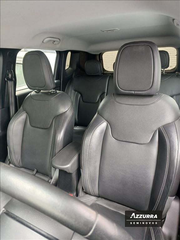 RENEGADE 1.8 16V FLEX LONGITUDE 4P AUTOMÁTICO9