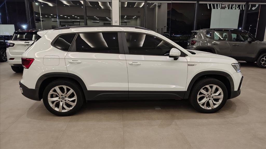 TAOS 1.4 250 TSI TOTAL FLEX COMFORTLINE AUTOMÁTICO7